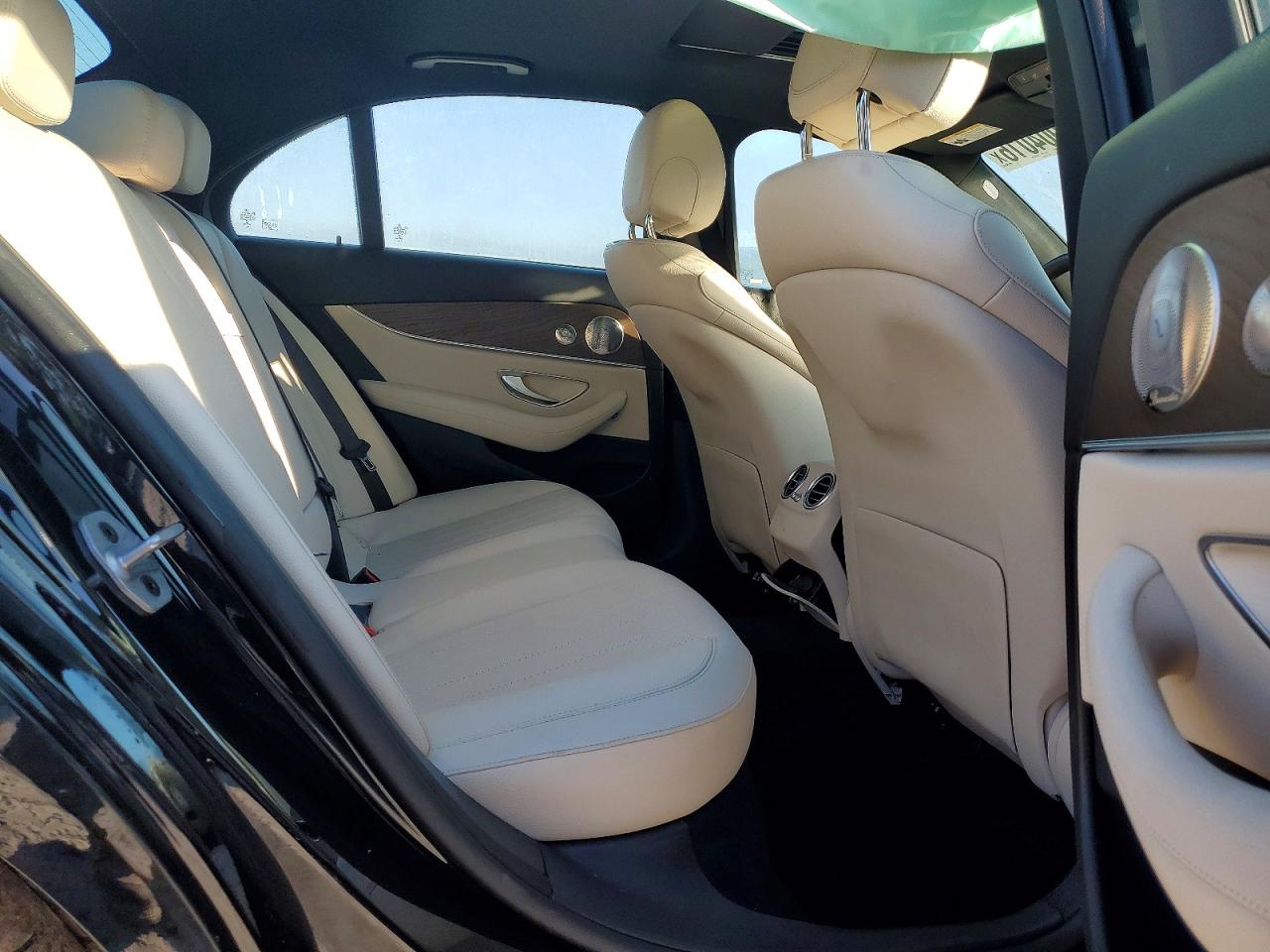 2022 MERCEDES-BENZ E 350 photo 10