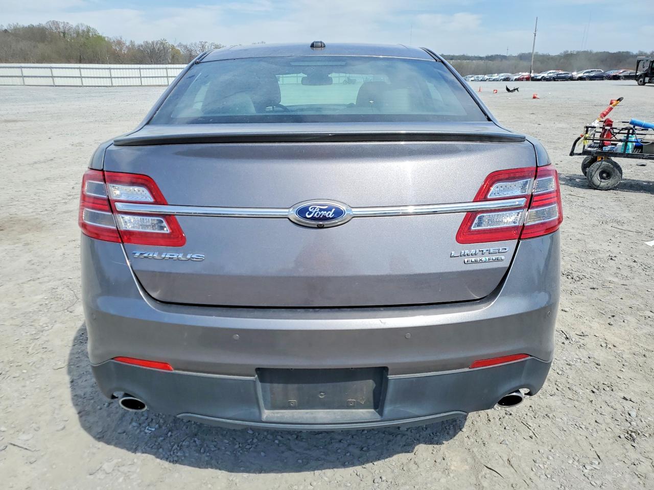 2014 FORD TAURUS LIMITED photo 16