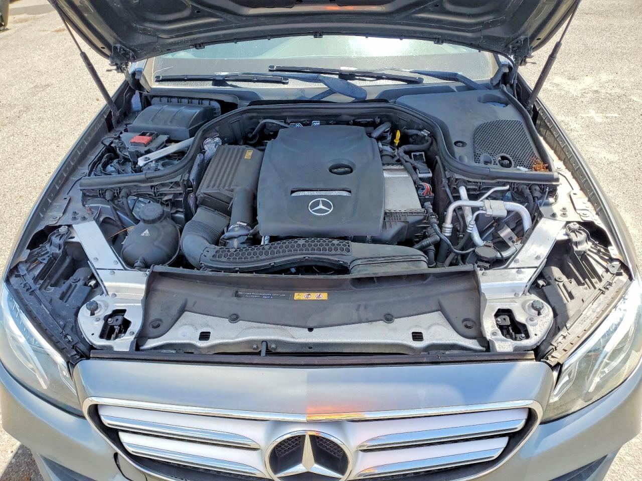 2017 MERCEDES-BENZ E 300 photo 21