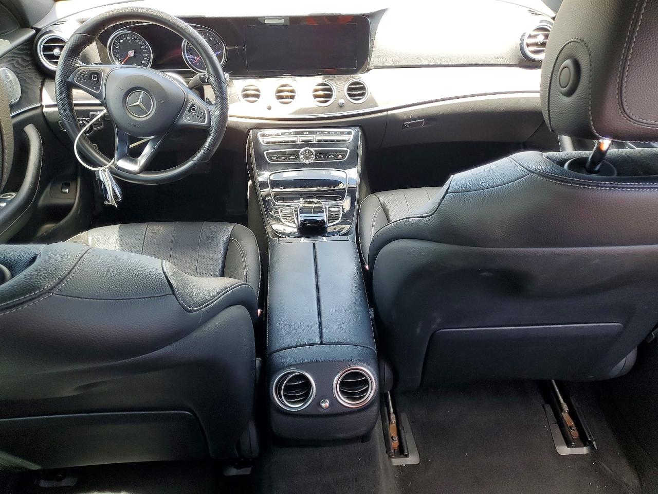 2017 MERCEDES-BENZ E 300 photo 15