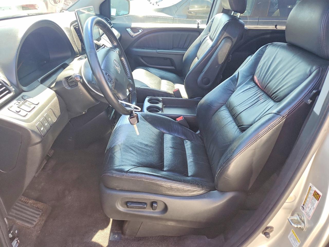 2007 HONDA ODYSSEY TOURING photo 13