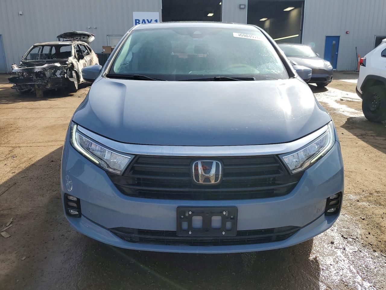 2023 HONDA ODYSSEY TOURING photo 9