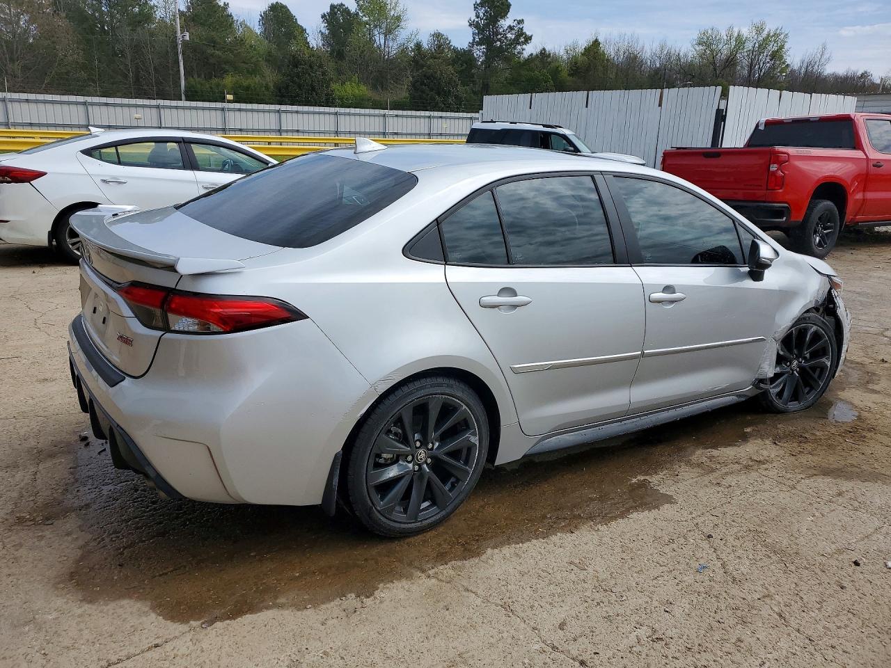 2023 TOYOTA COROLLA XSE photo 5