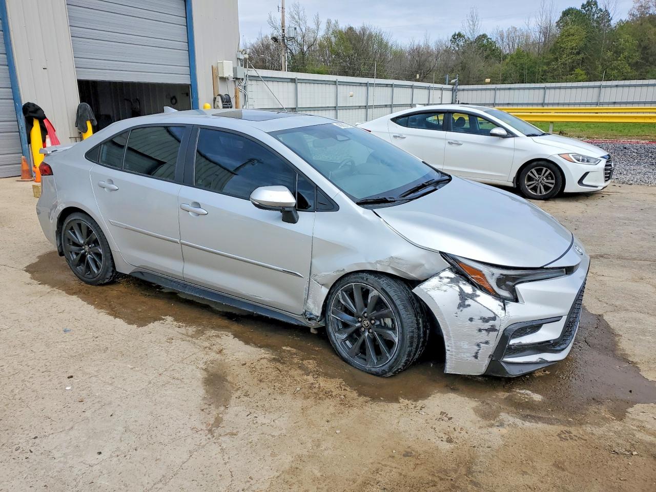 2023 TOYOTA COROLLA XSE photo 7