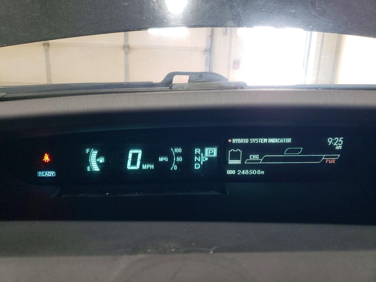 2011 TOYOTA PRIUS TWO photo 17