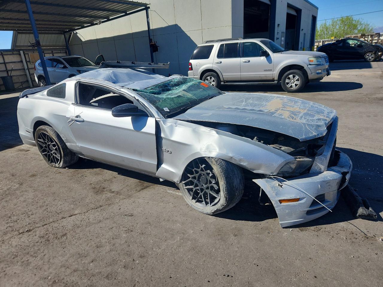 2014 FORD MUSTANG GT photo 4