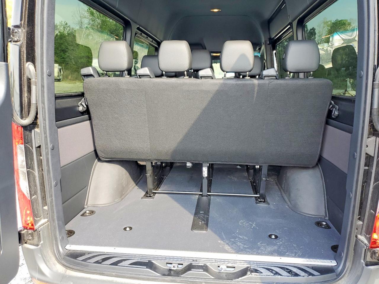 2024 MERCEDES-BENZ SPRINTER 2500 photo 10