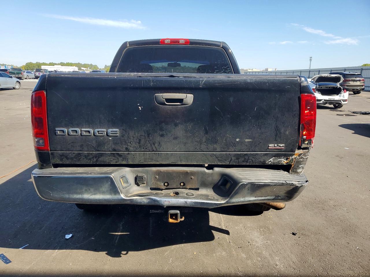 2004 DODGE RAM 1500 ST photo 6