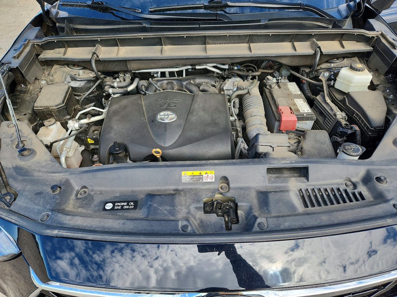 2021 TOYOTA HIGHLANDER PLATINUM photo 11