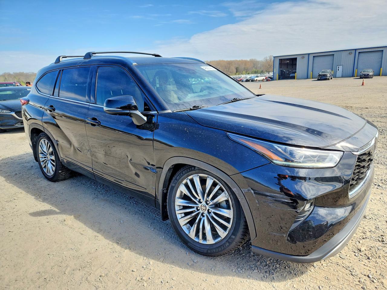 2021 TOYOTA HIGHLANDER PLATINUM photo 4