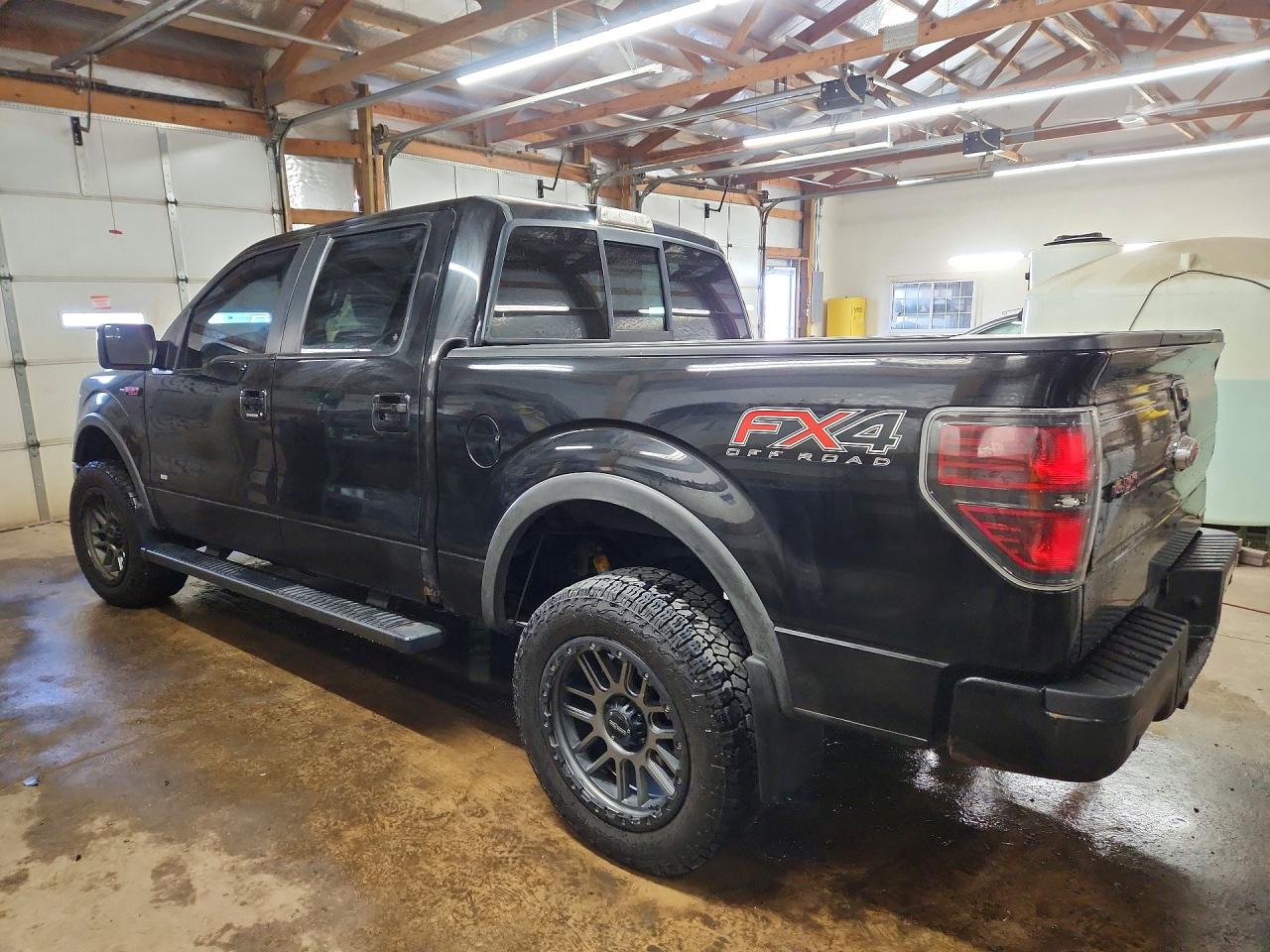 2013 FORD F150 SUPERCREW photo 2