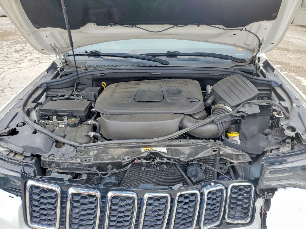 2019 JEEP GRAND CHEROKEE LIMITED photo 12