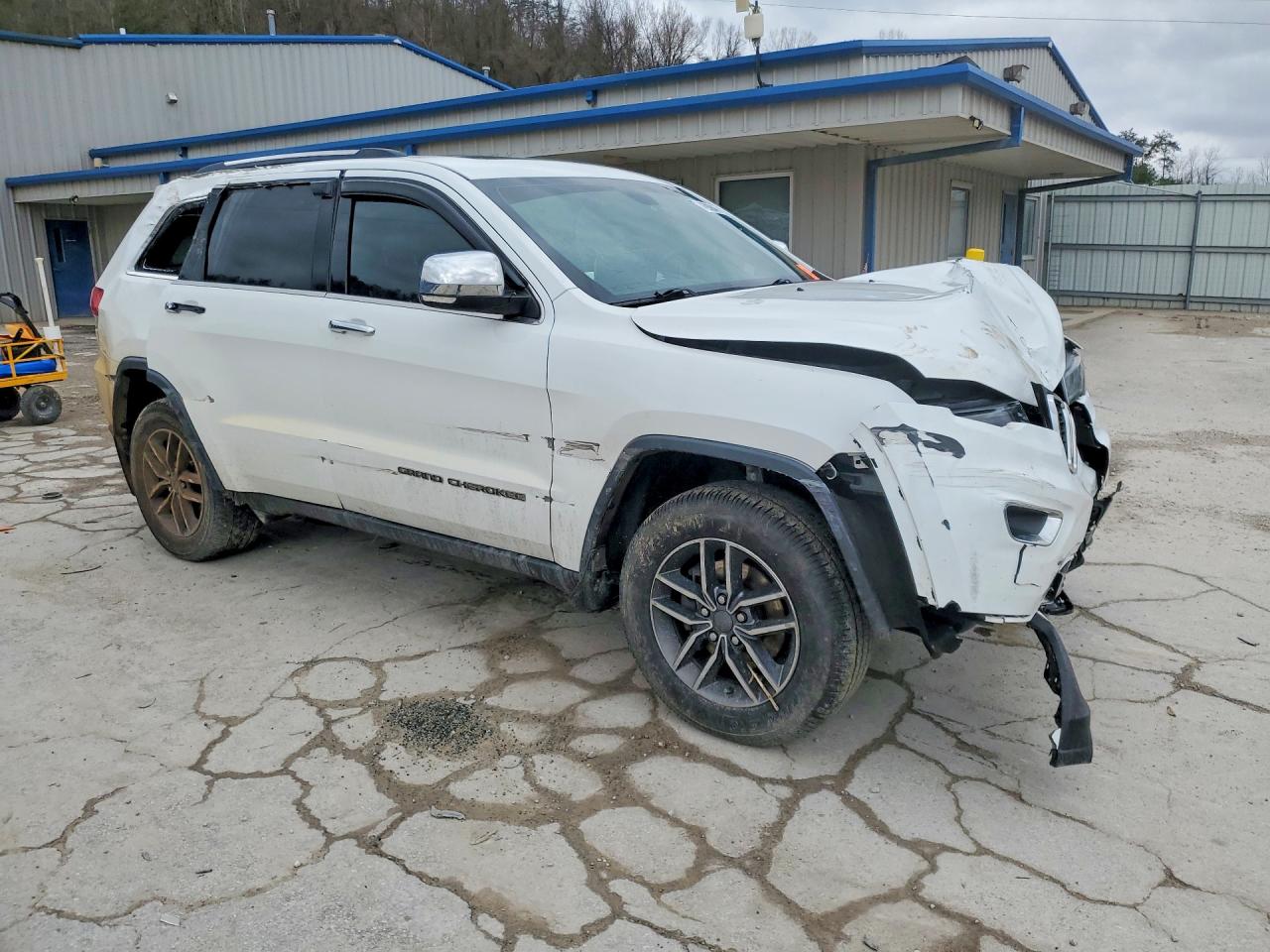 2019 JEEP GRAND CHEROKEE LIMITED photo 4