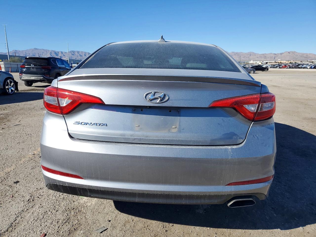 2016 HYUNDAI SONATA SE photo 6