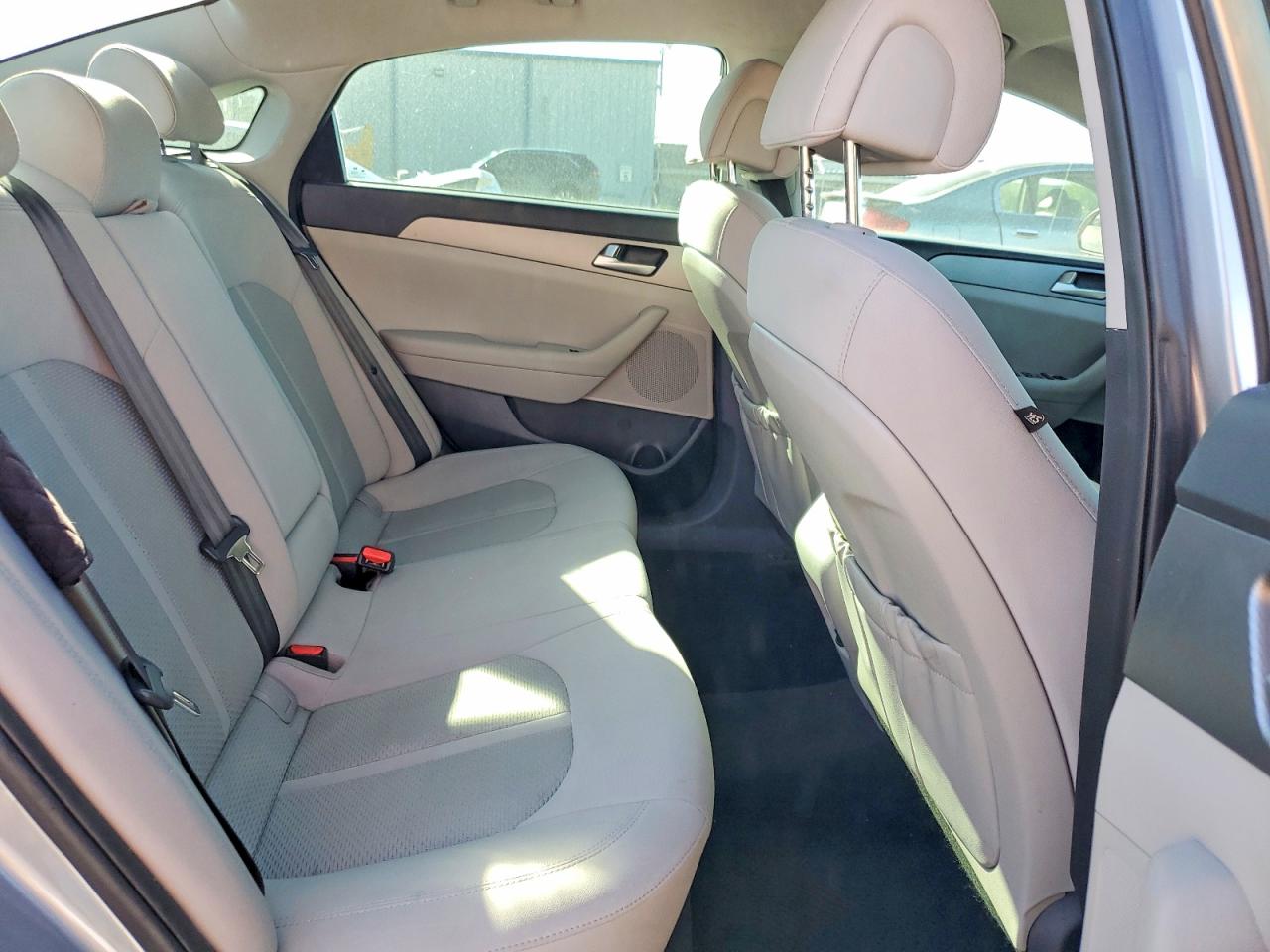 2016 HYUNDAI SONATA SE photo 10