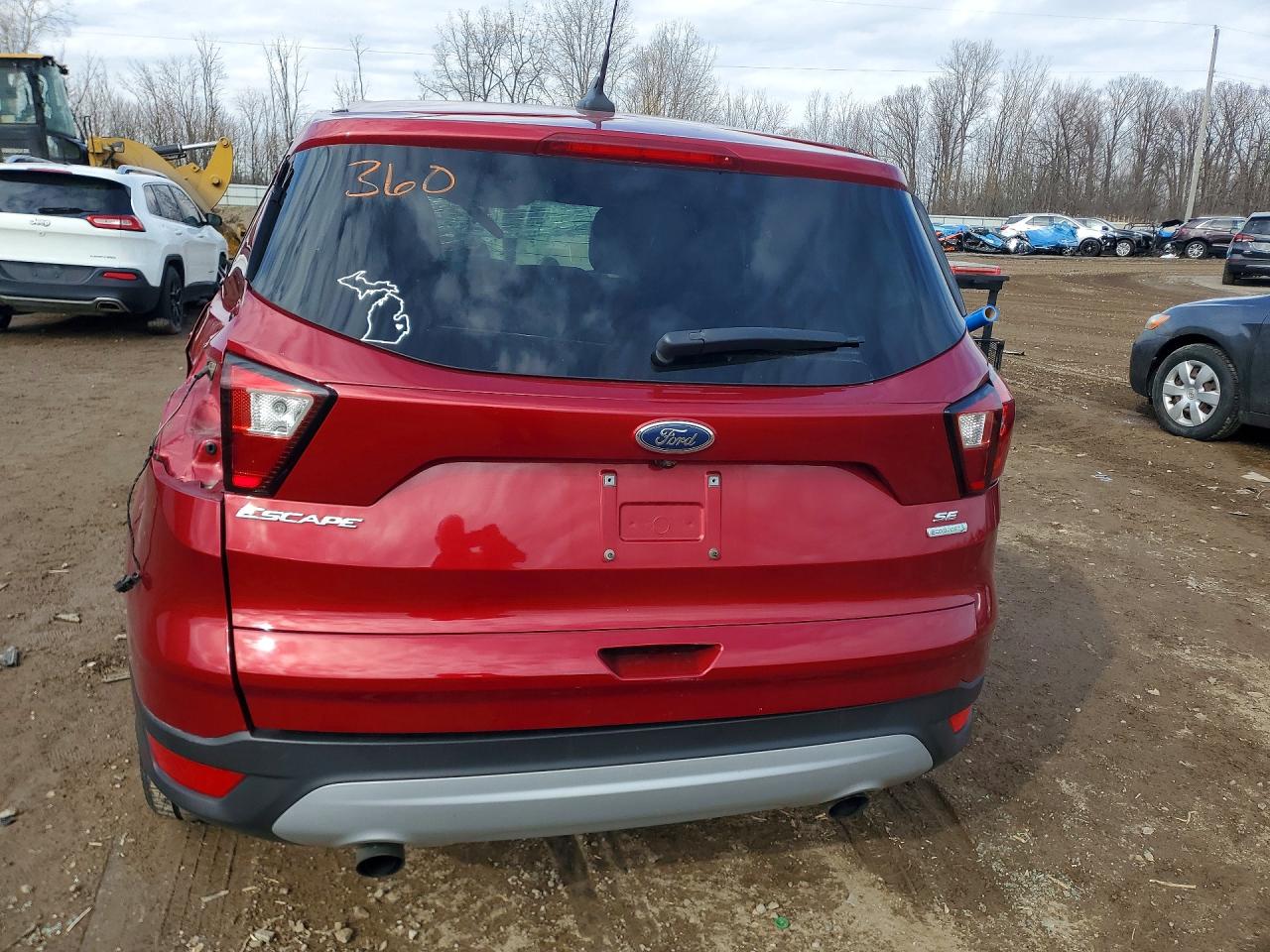 2019 FORD ESCAPE SE photo 11
