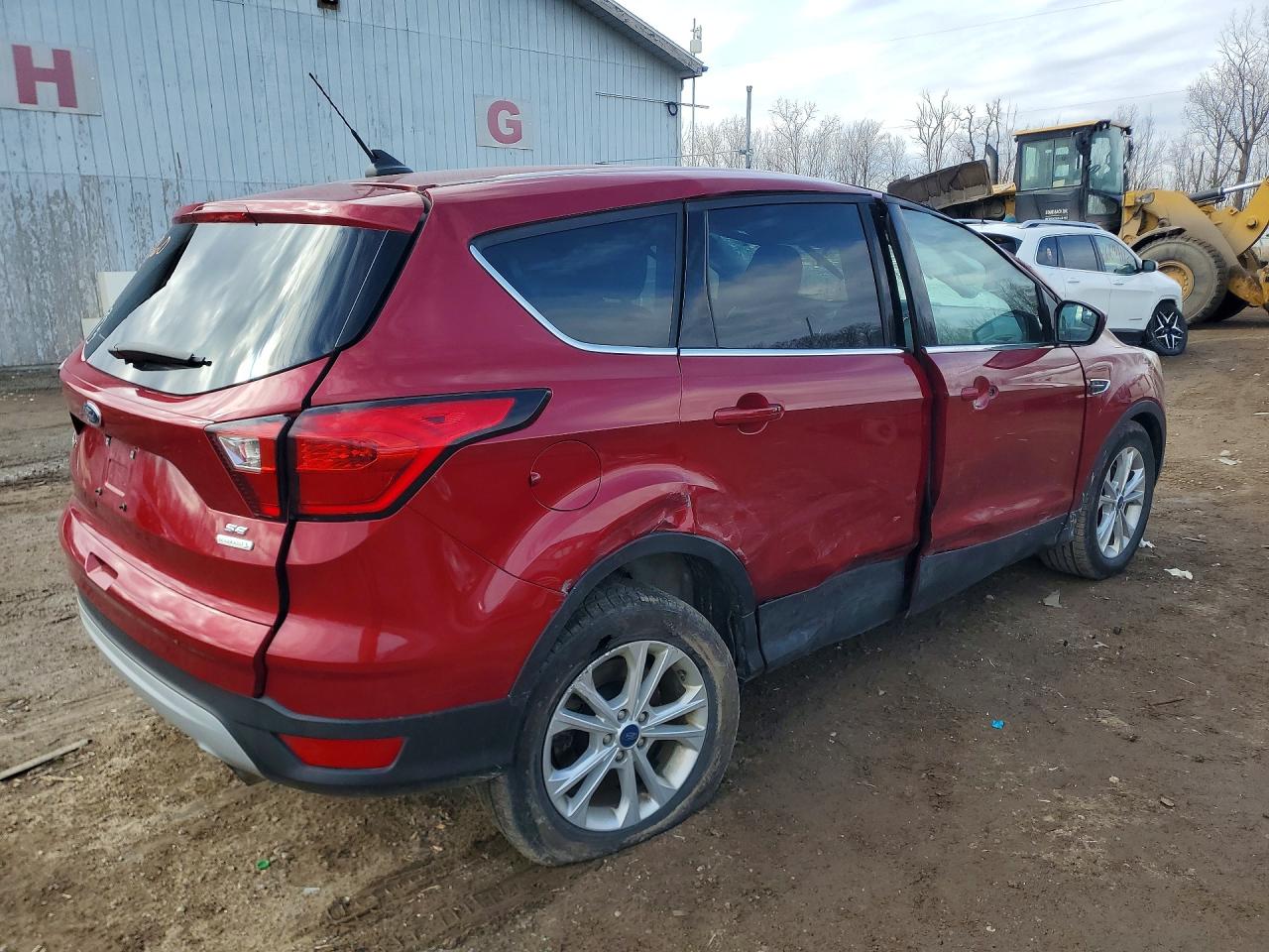 2019 FORD ESCAPE SE photo 5