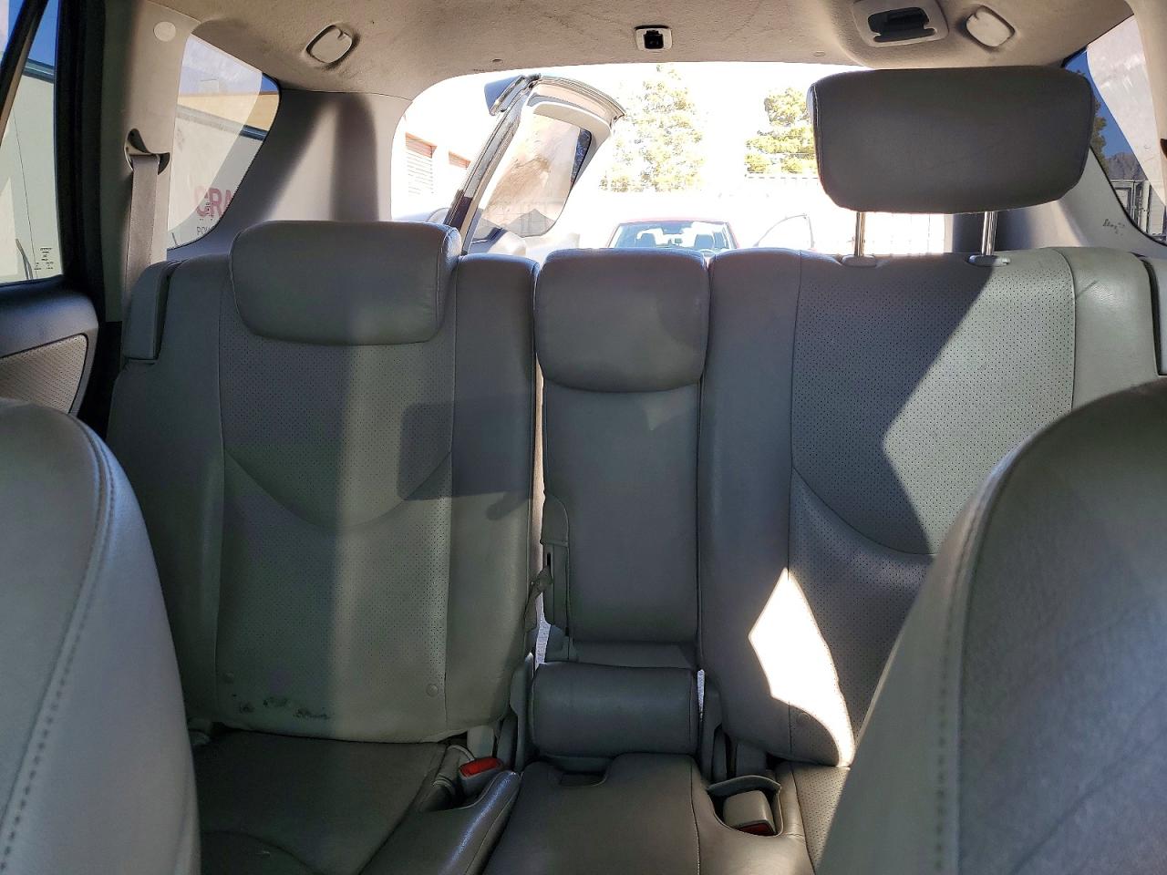 2010 TOYOTA RAV4 LIMITED photo 19