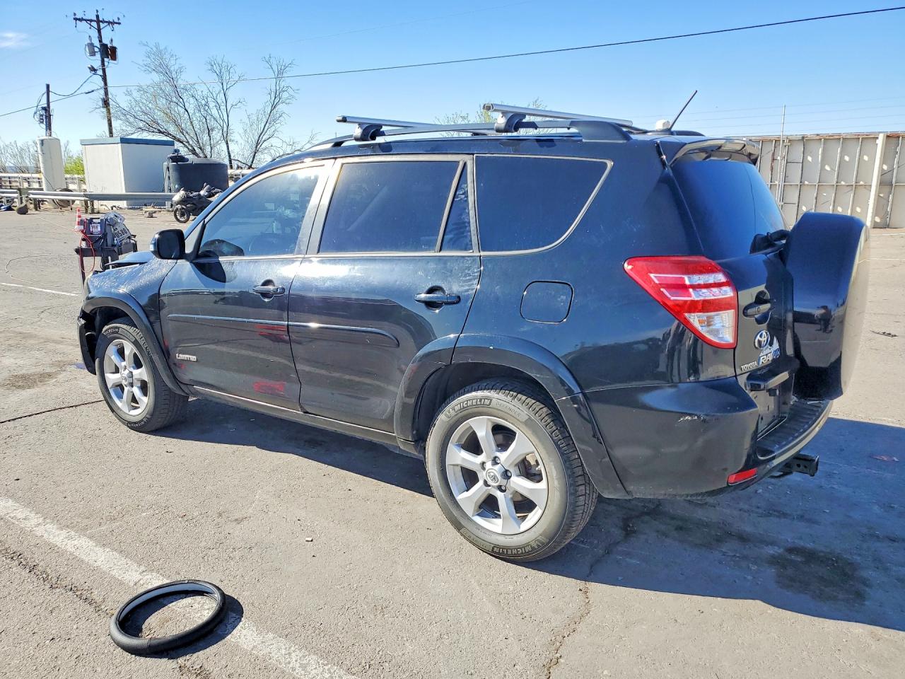 2010 TOYOTA RAV4 LIMITED photo 3