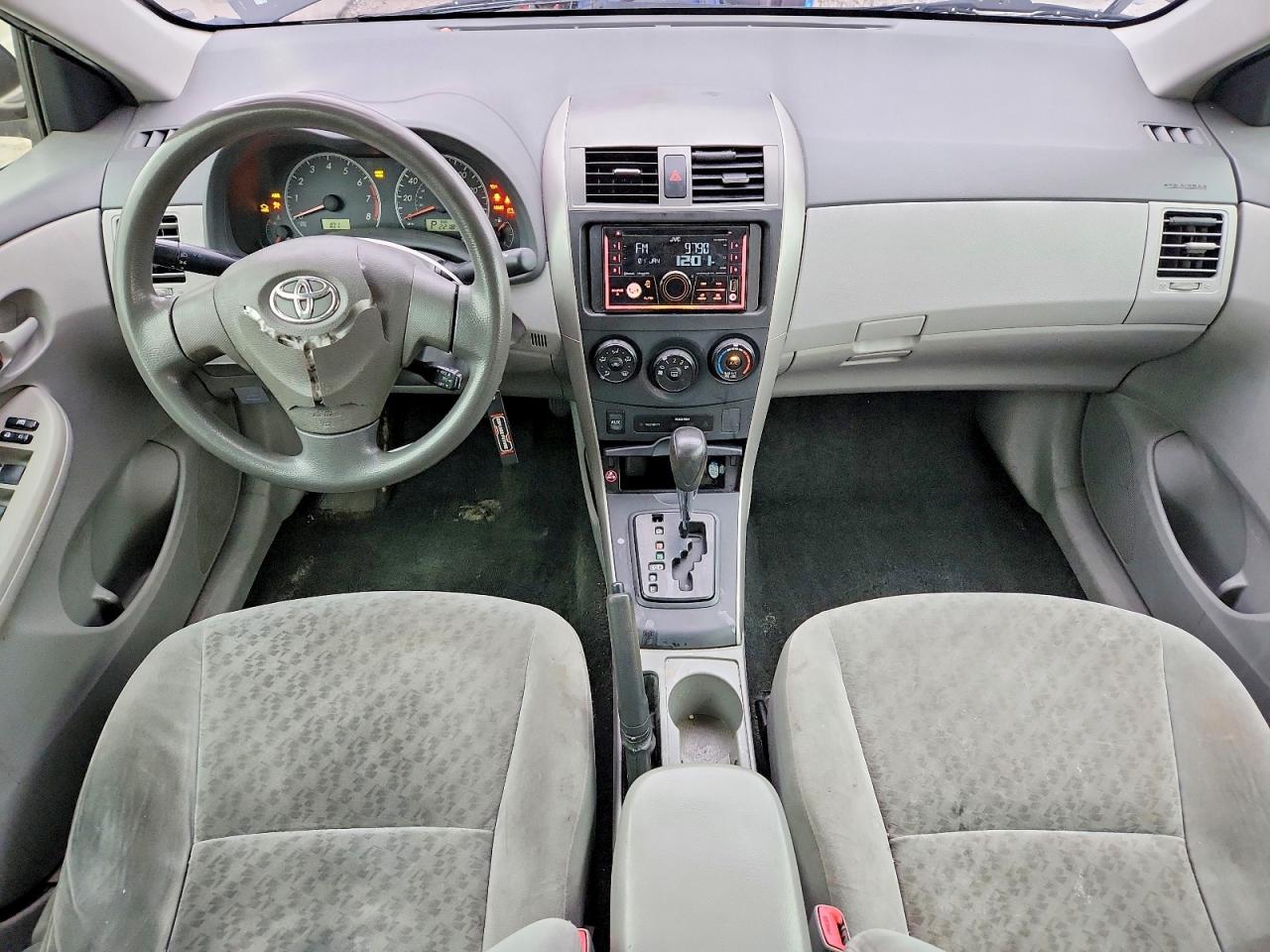 2009 TOYOTA COROLLA LE photo 15