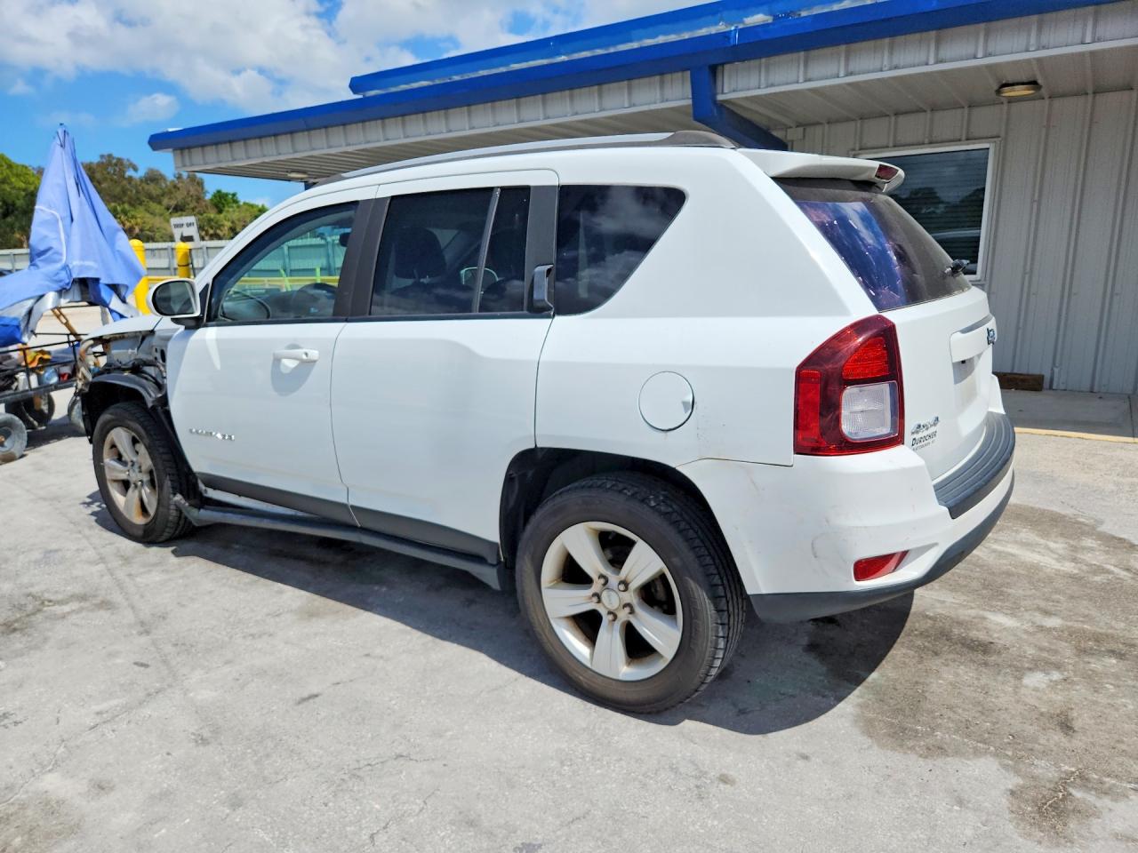2016 JEEP COMPASS LATITUDE photo 3