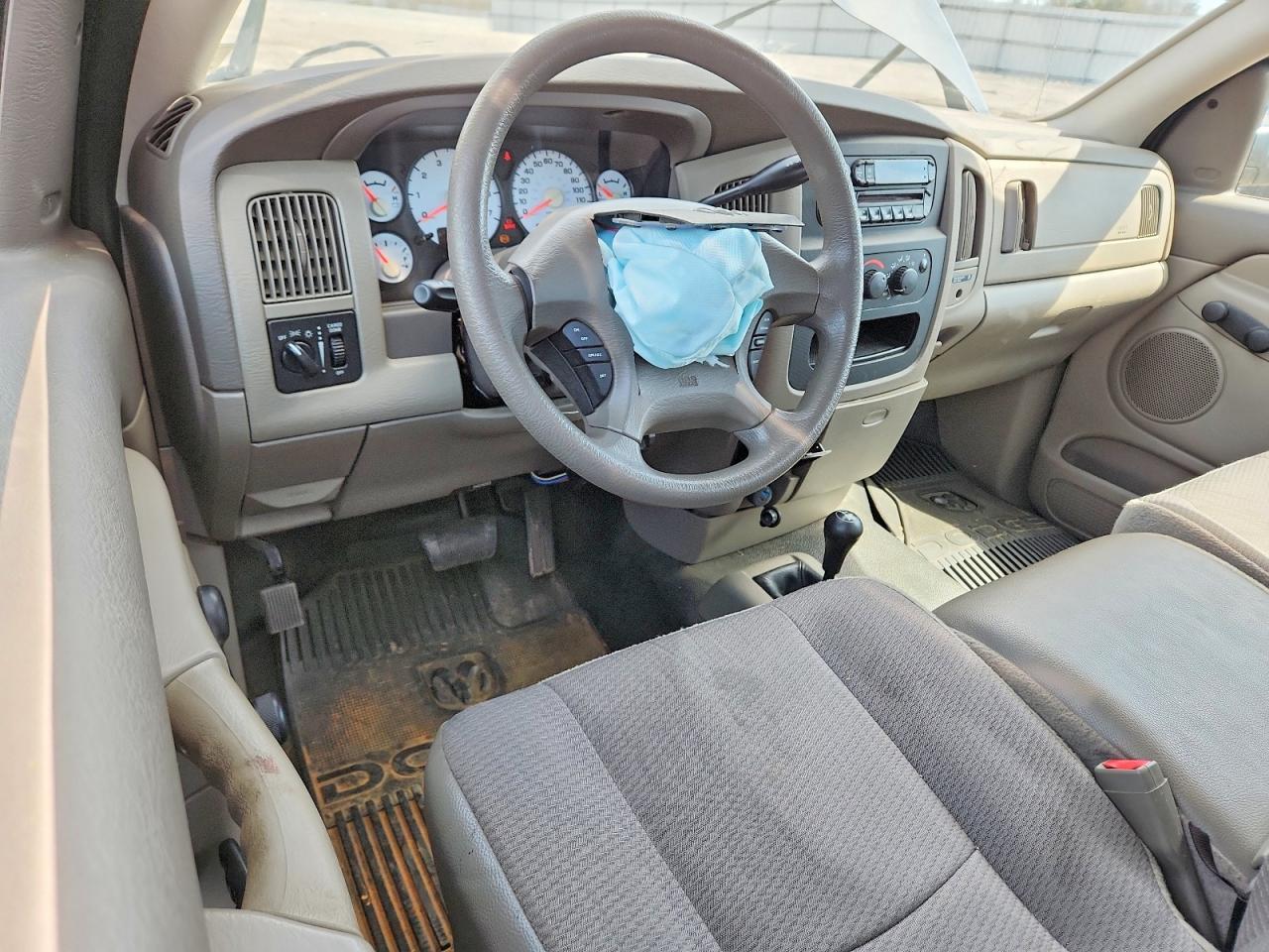 2003 DODGE RAM 1500 ST photo 15