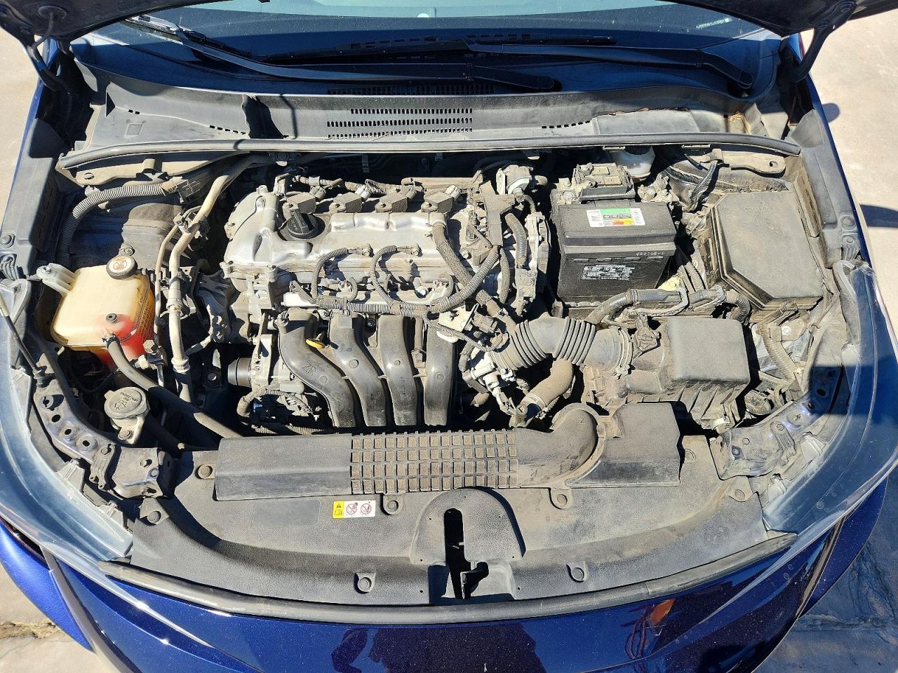 2020 TOYOTA COROLLA LE photo 11