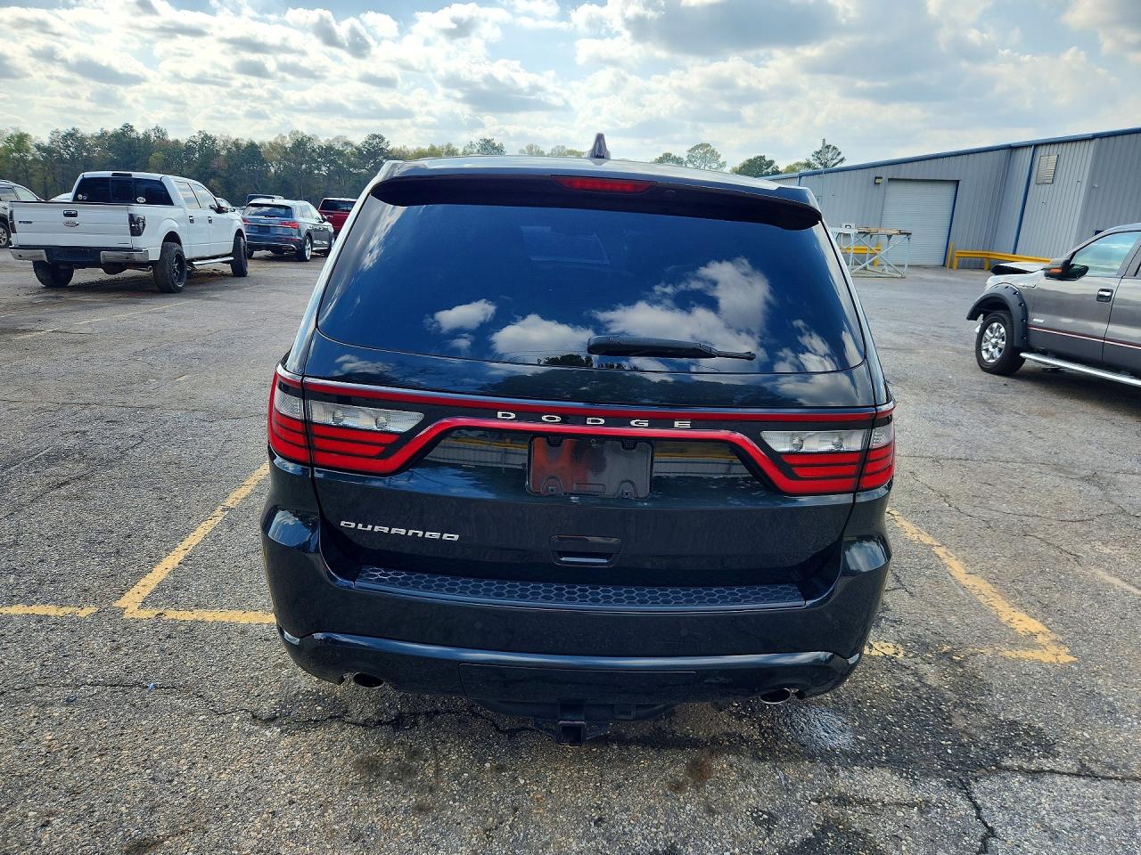 2016 DODGE DURANGO SXT photo 11