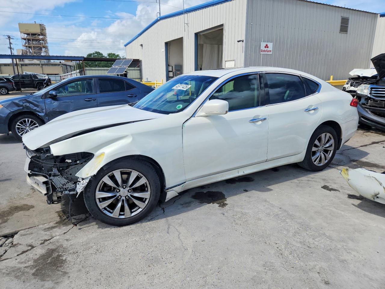 2012 INFINITI M37