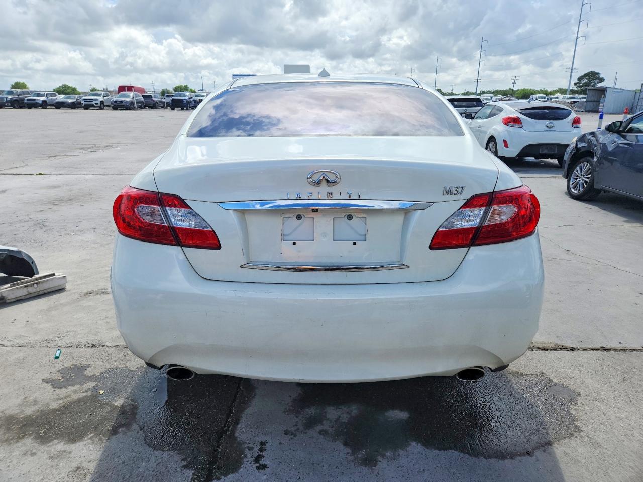 2012 INFINITI M37 BASE photo 6