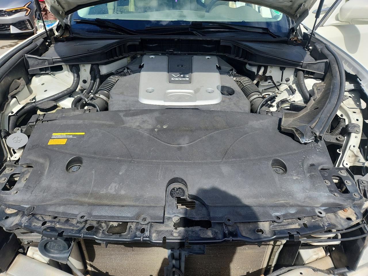 2012 INFINITI M37 BASE photo 11