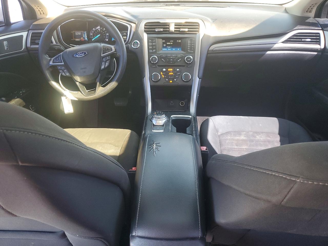 2017 FORD FUSION SE HYBRID photo 8