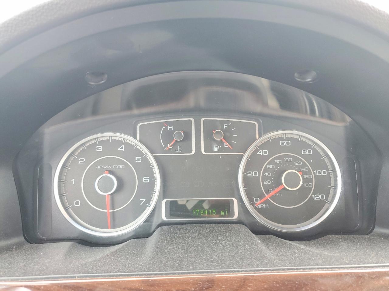 2008 FORD TAURUS SEL photo 9