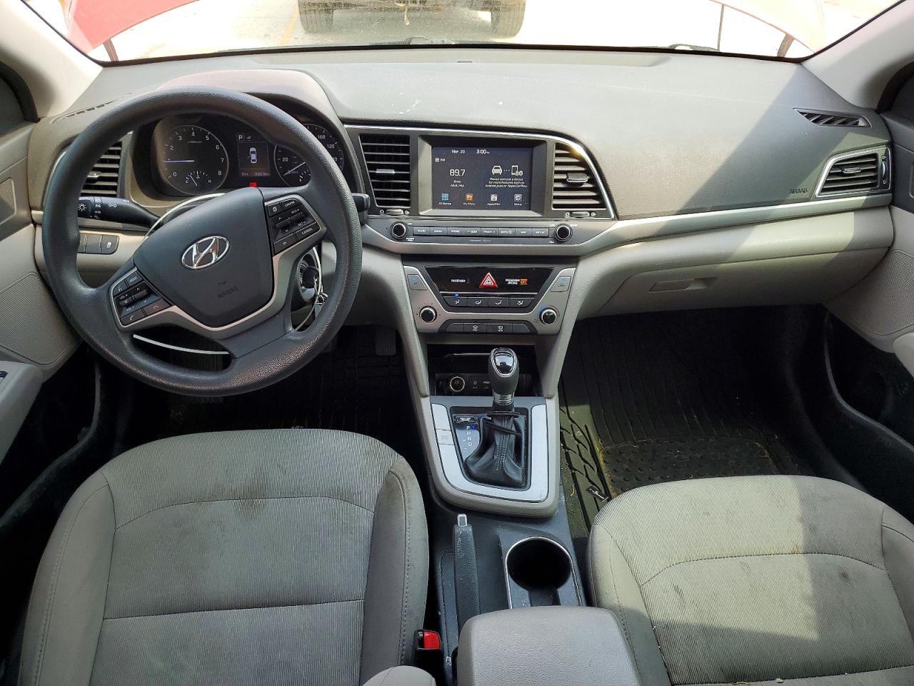 2018 HYUNDAI ELANTRA SEL photo 8