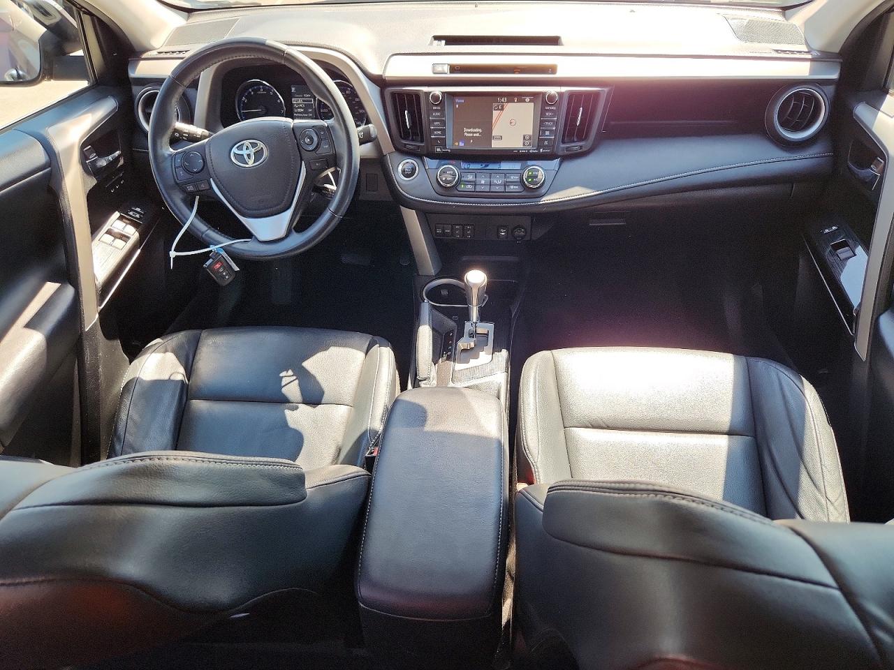2016 TOYOTA RAV4 LIMITED photo 8