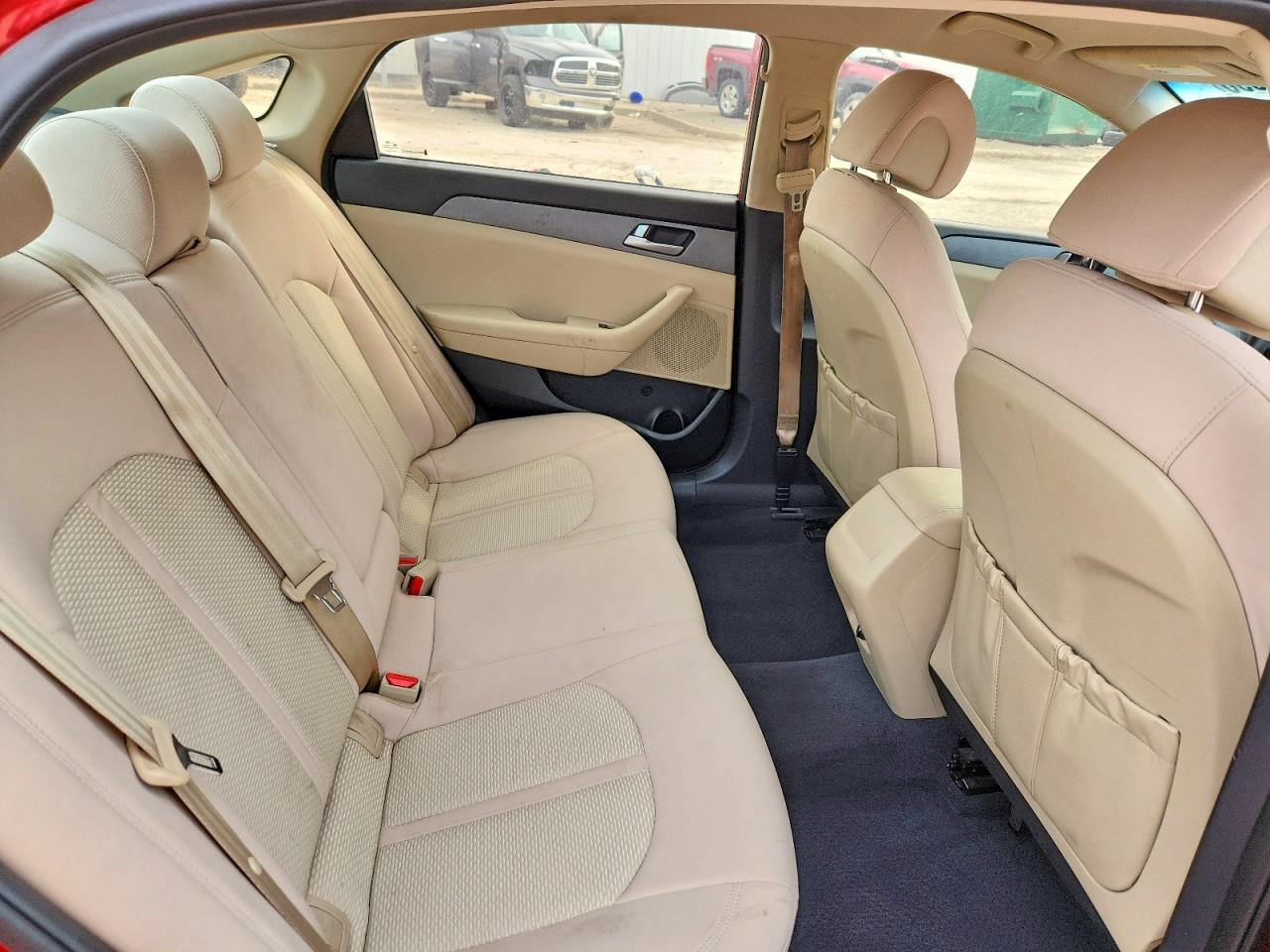 2017 HYUNDAI SONATA SE photo 19