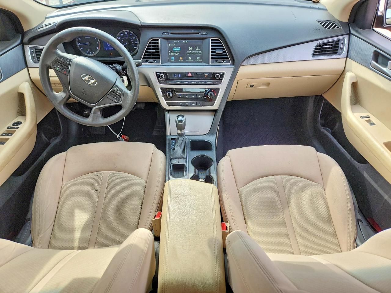 2017 HYUNDAI SONATA SE photo 15