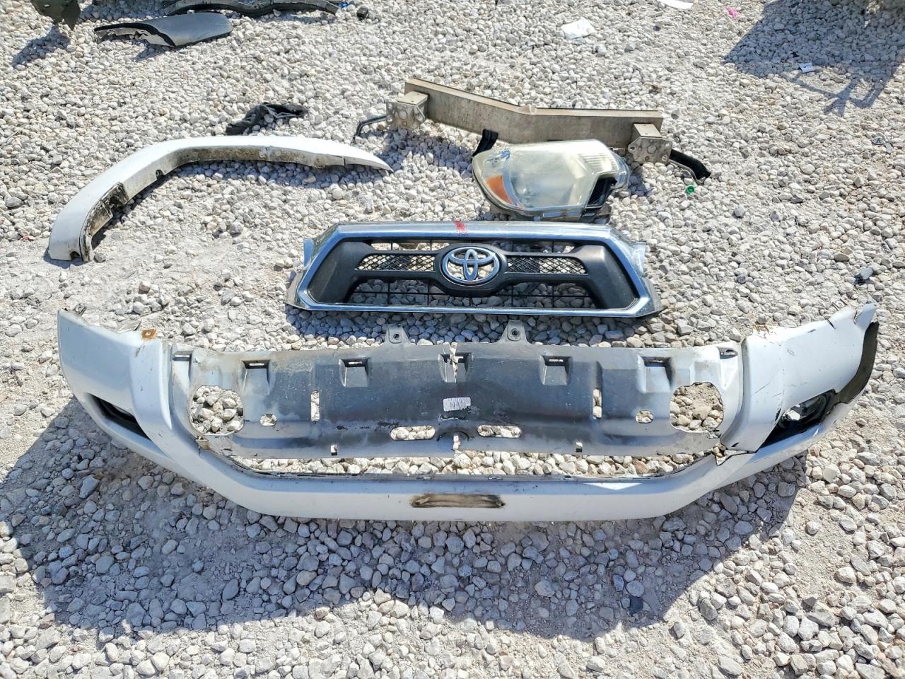 2012 TOYOTA TACOMA PRERUNNER V6 photo 23