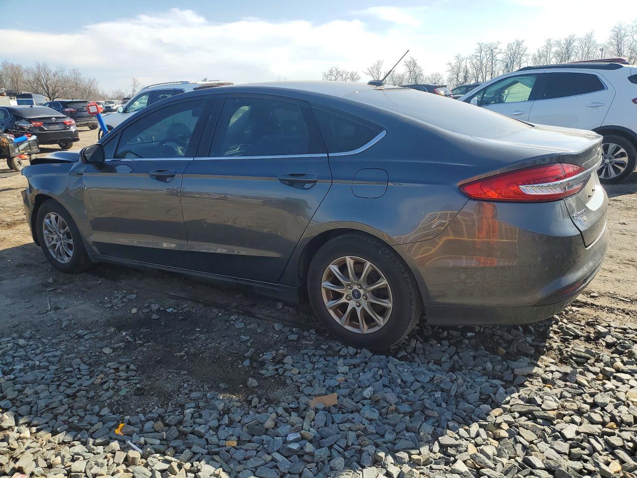 2018 FORD FUSION S photo 4