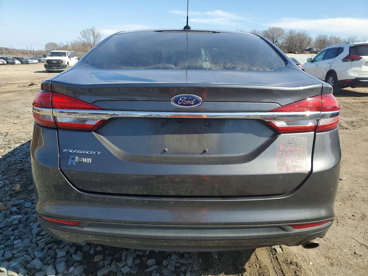 2018 FORD FUSION S photo 16