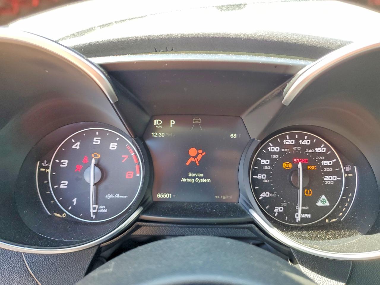 2017 ALFA ROMEO GIULIA QUADRIFOGLIO photo 17