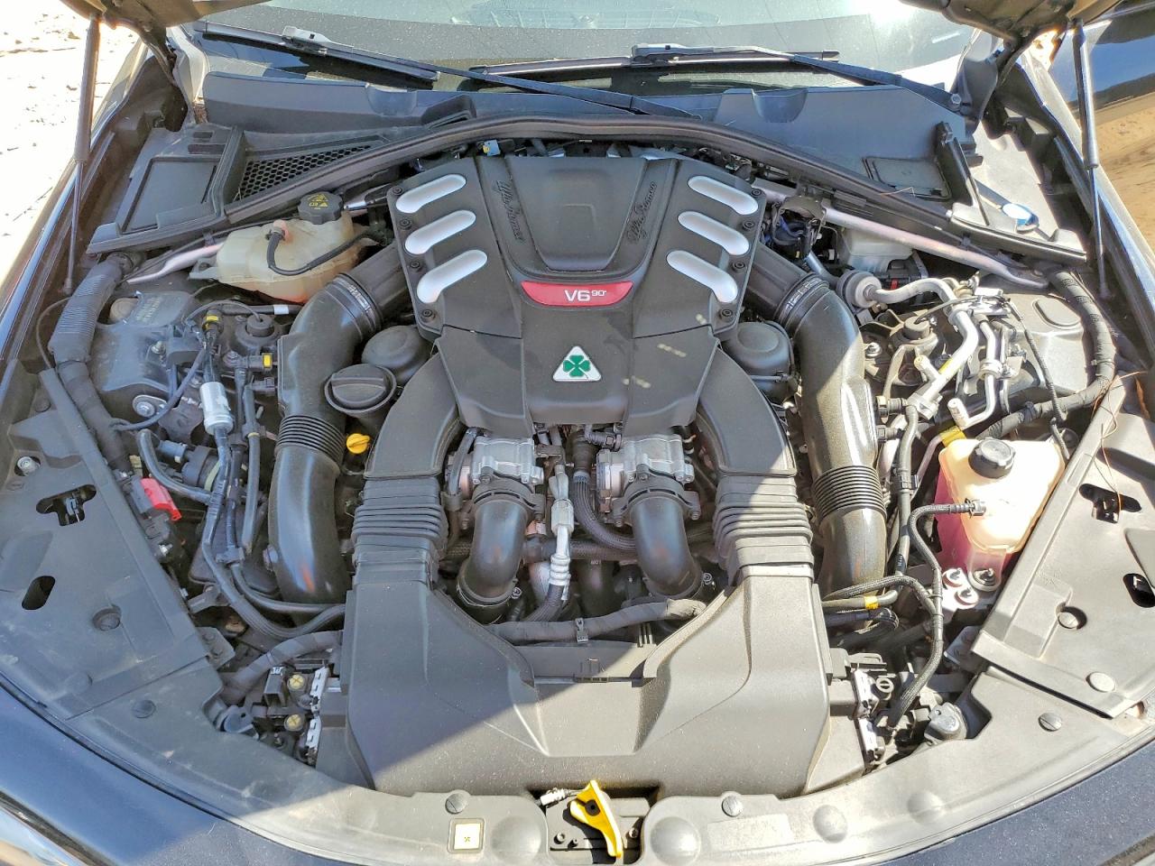 2017 ALFA ROMEO GIULIA QUADRIFOGLIO photo 21