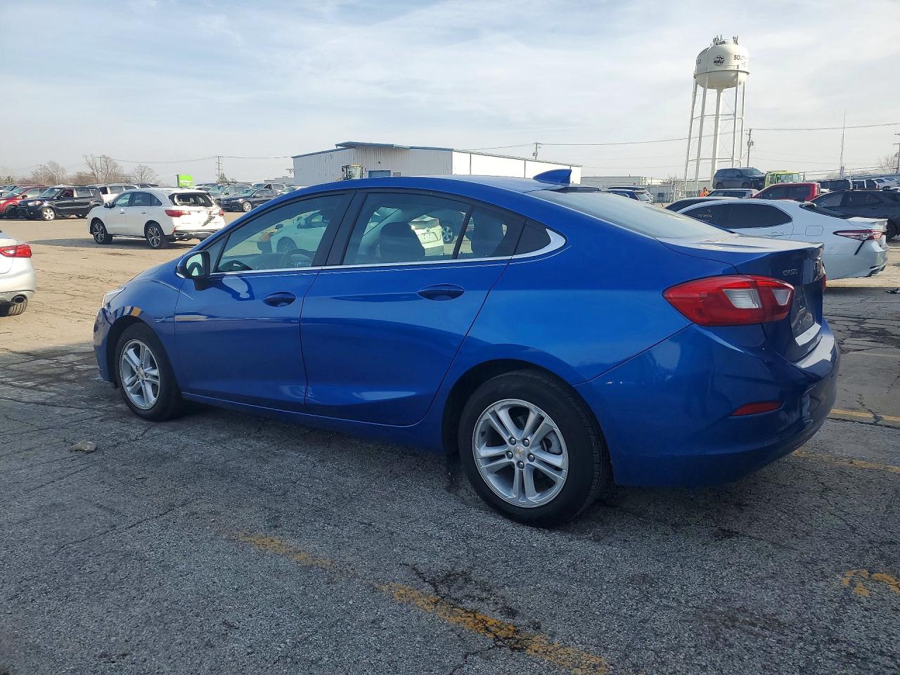 2016 CHEVROLET CRUZE LT photo 3