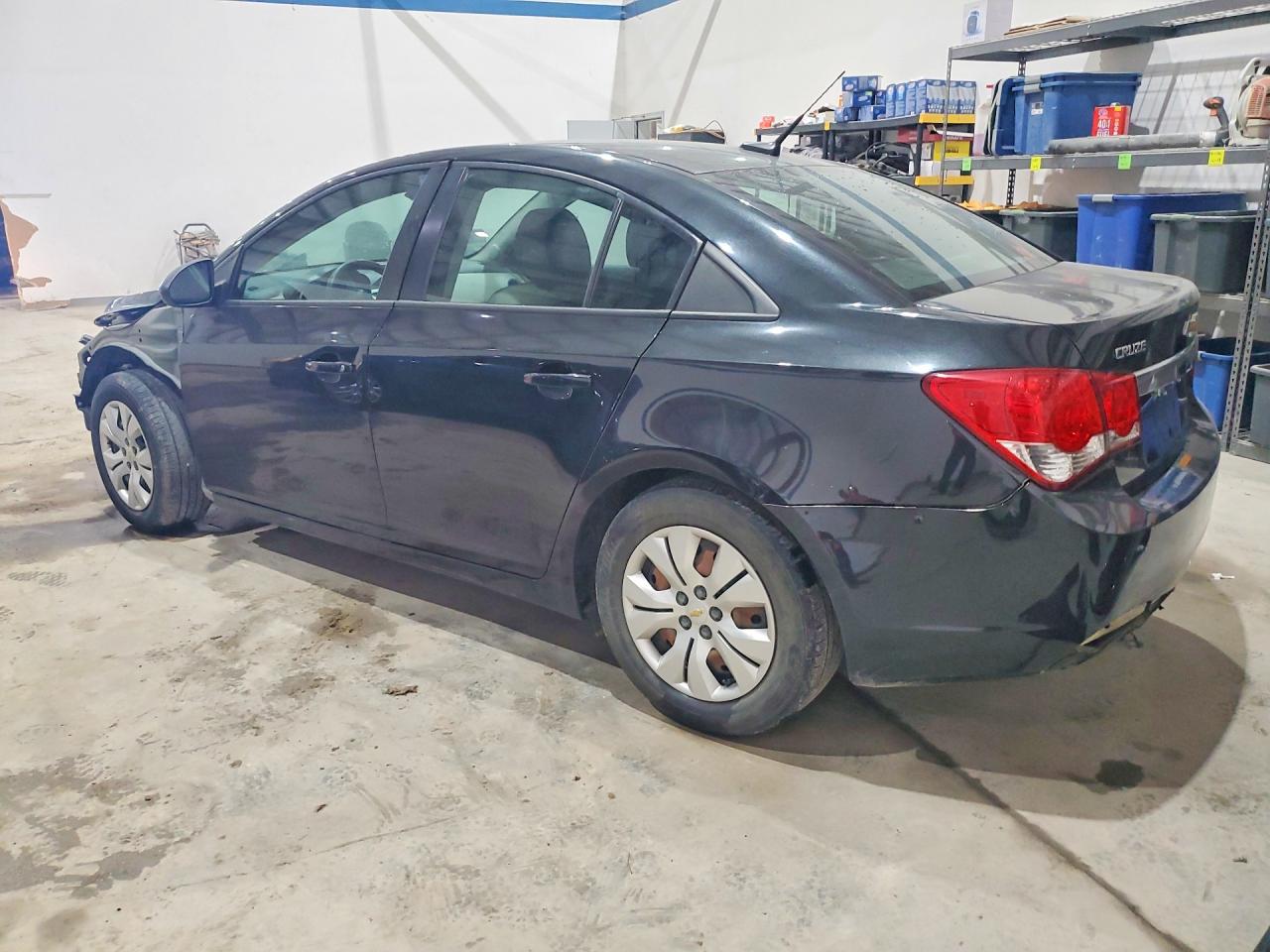 2014 CHEVROLET CRUZE LS photo 3