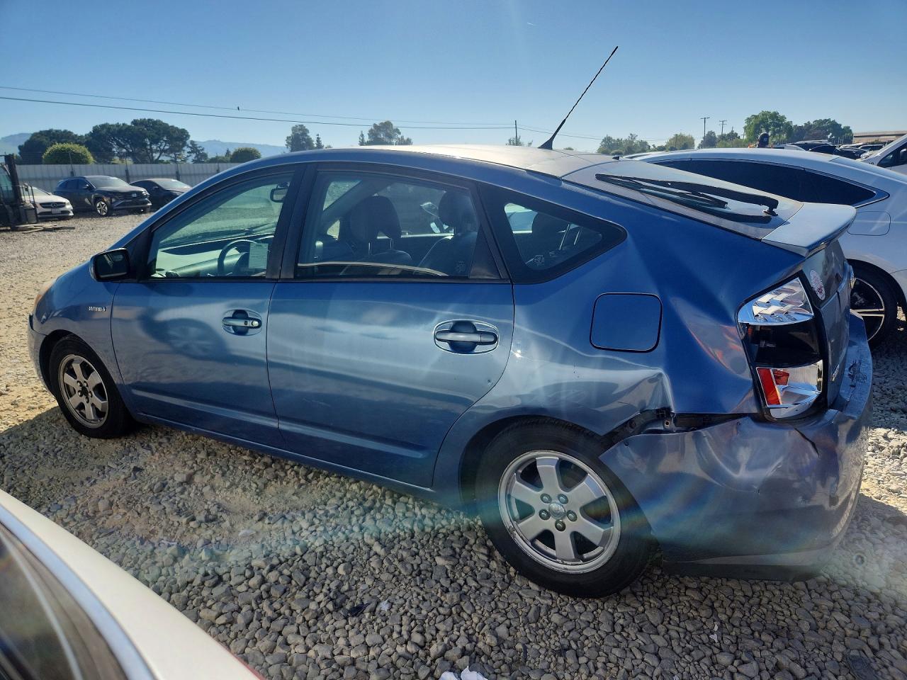 2007 TOYOTA PRIUS BASE photo 4
