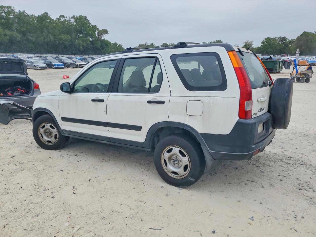 2002 HONDA CR-V LX photo 3