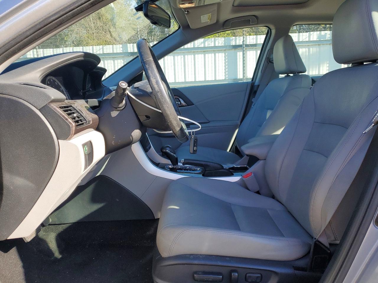 2017 HONDA ACCORD EXL photo 13