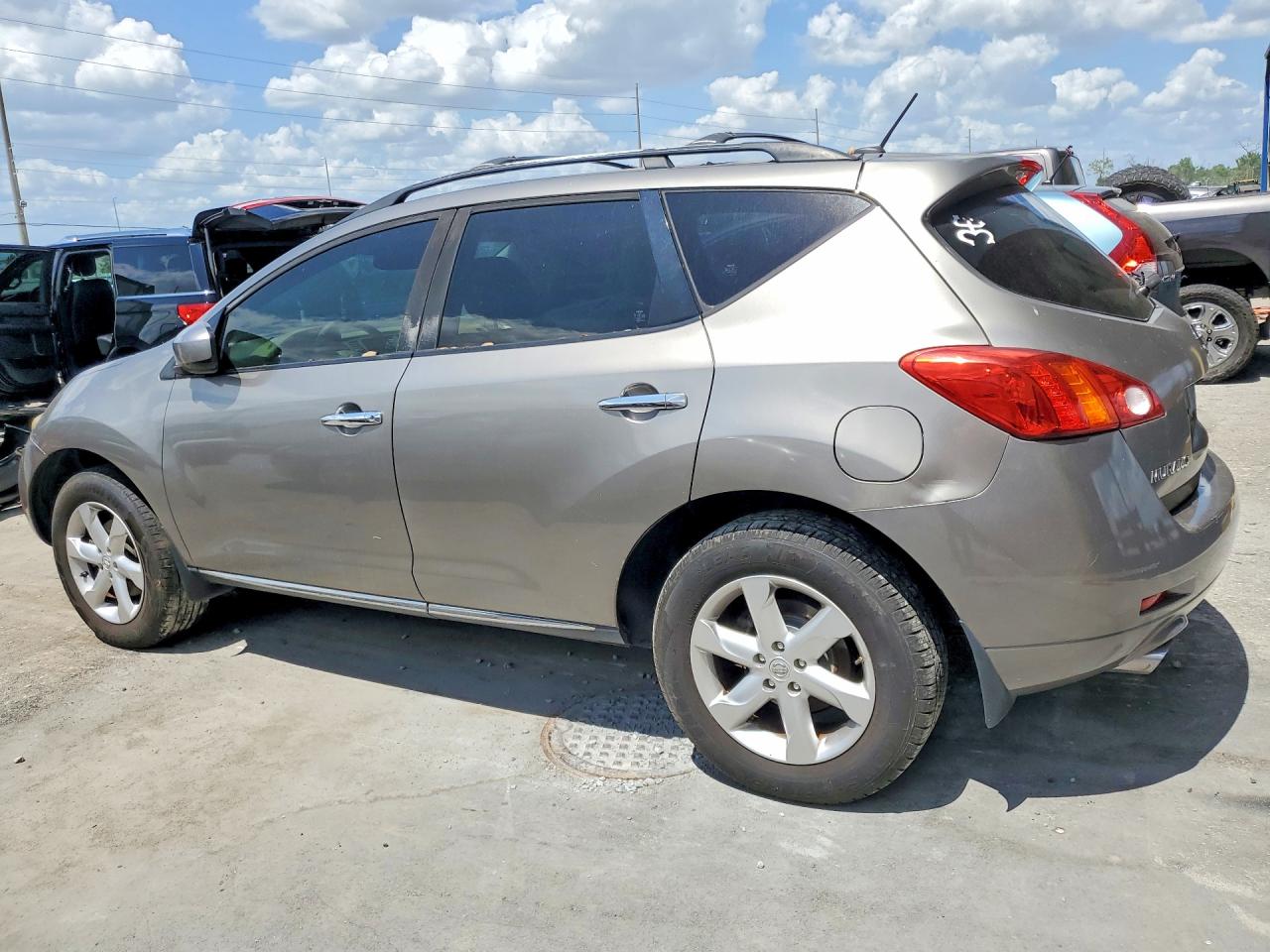2009 NISSAN MURANO S photo 2