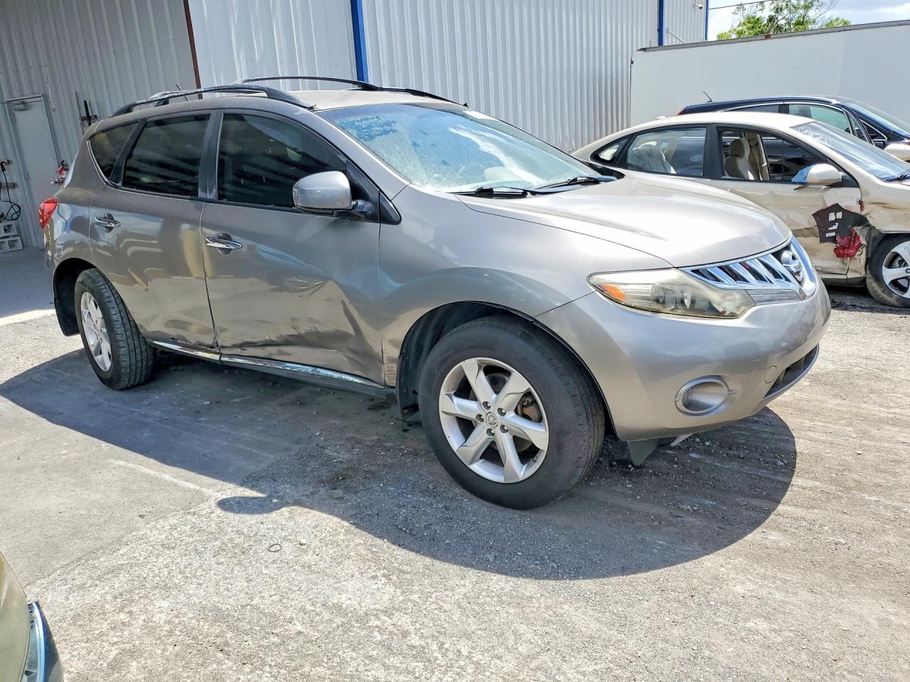 2009 NISSAN MURANO S photo 4