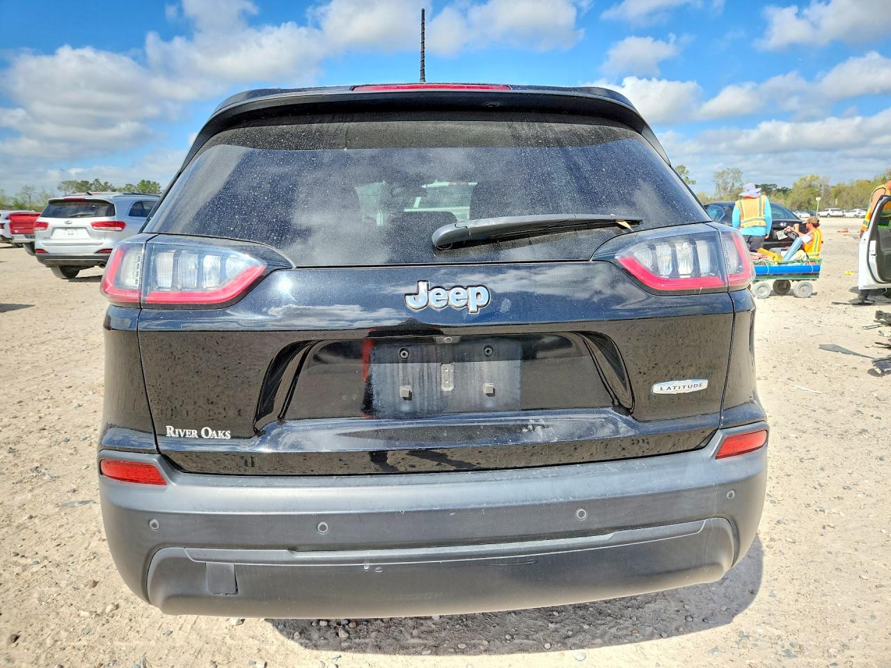 2019 JEEP CHEROKEE LATITUDE PLUS photo 6